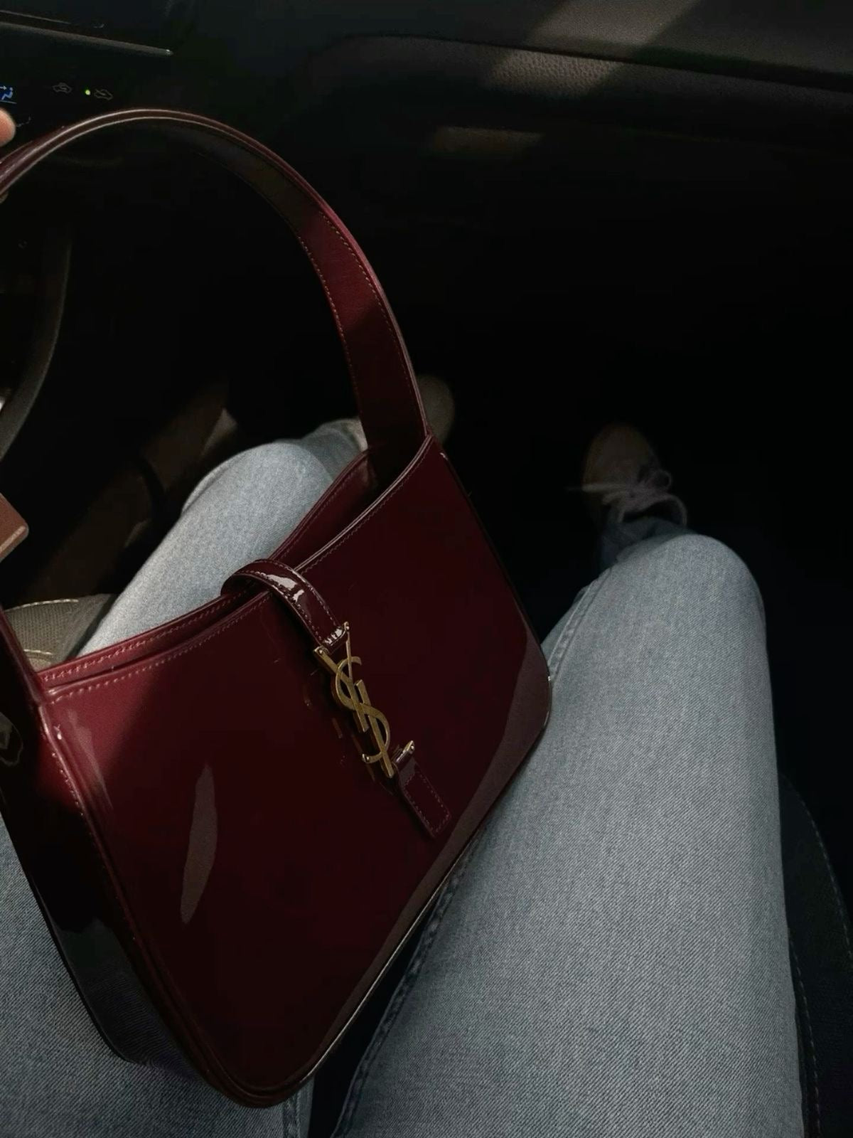 Ysl leather shoulder bag