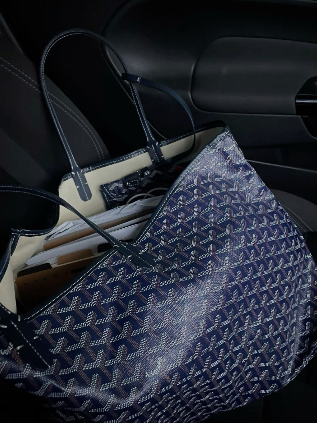 Goyard bag