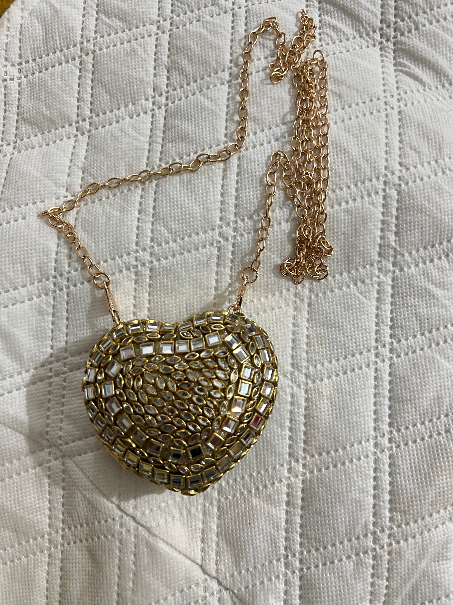 GOLD KUNDAN CLUTCH
